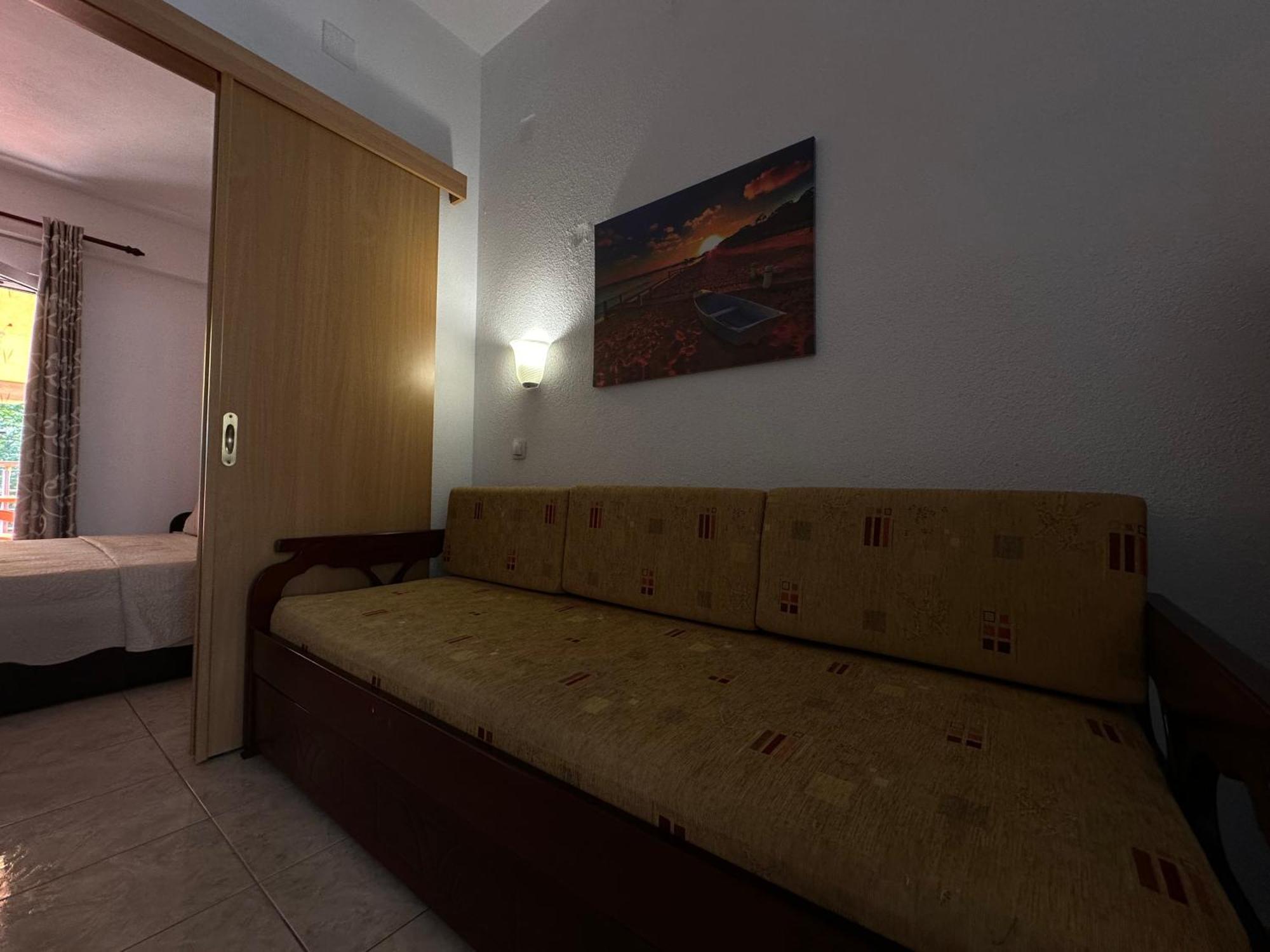 Dimos Apartments Kokkino Nero ภายนอก รูปภาพ